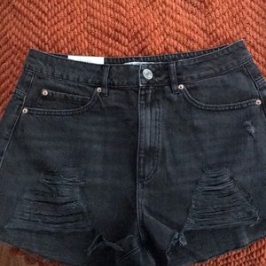 Distressed black denim short! New, tags still on!